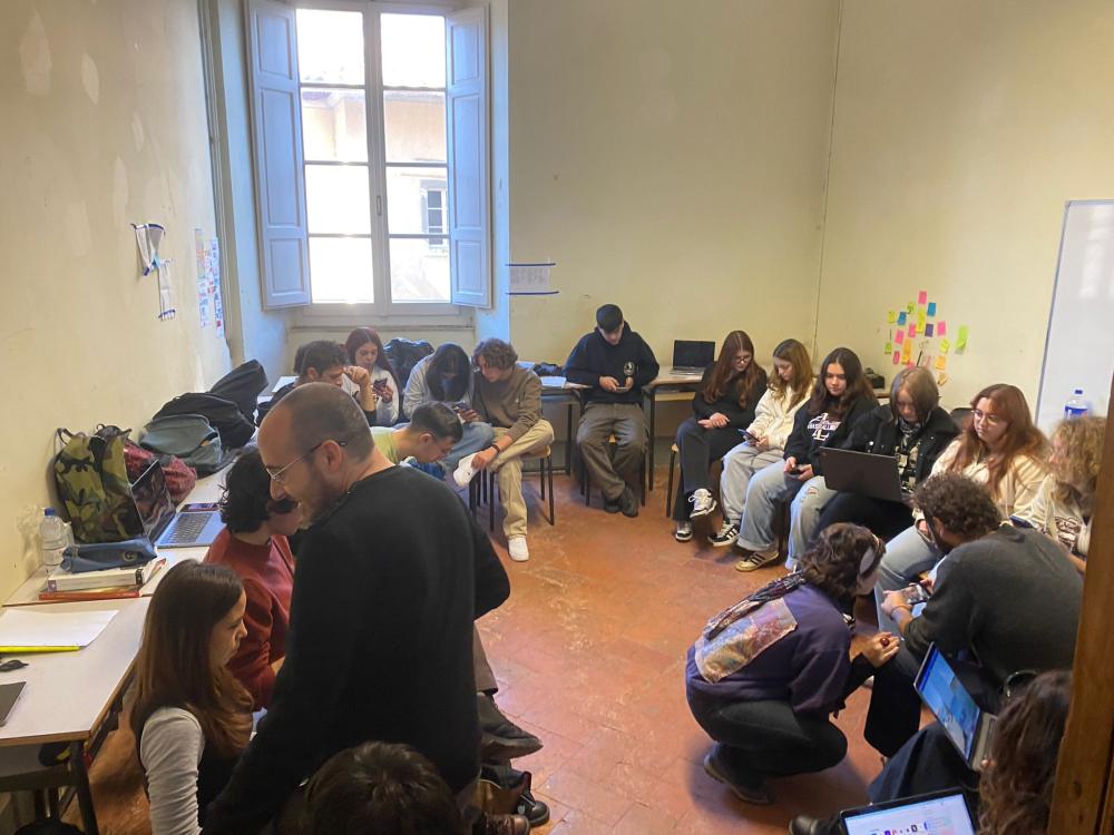Non ci siamo mai stati, il progetto dell'associazione Cautha in uno degli spazi