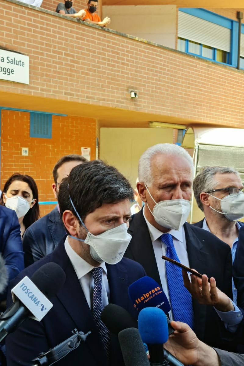Covid, Speranza a Prato e a Firenze: