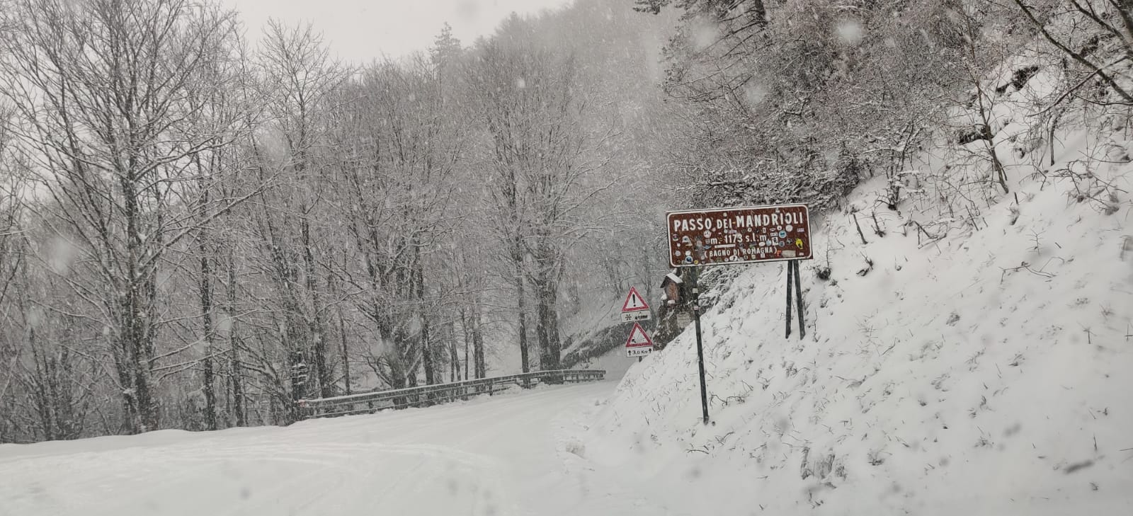 Allerta meteo, lunedì 10 gennaio codice giallo per neve e vento