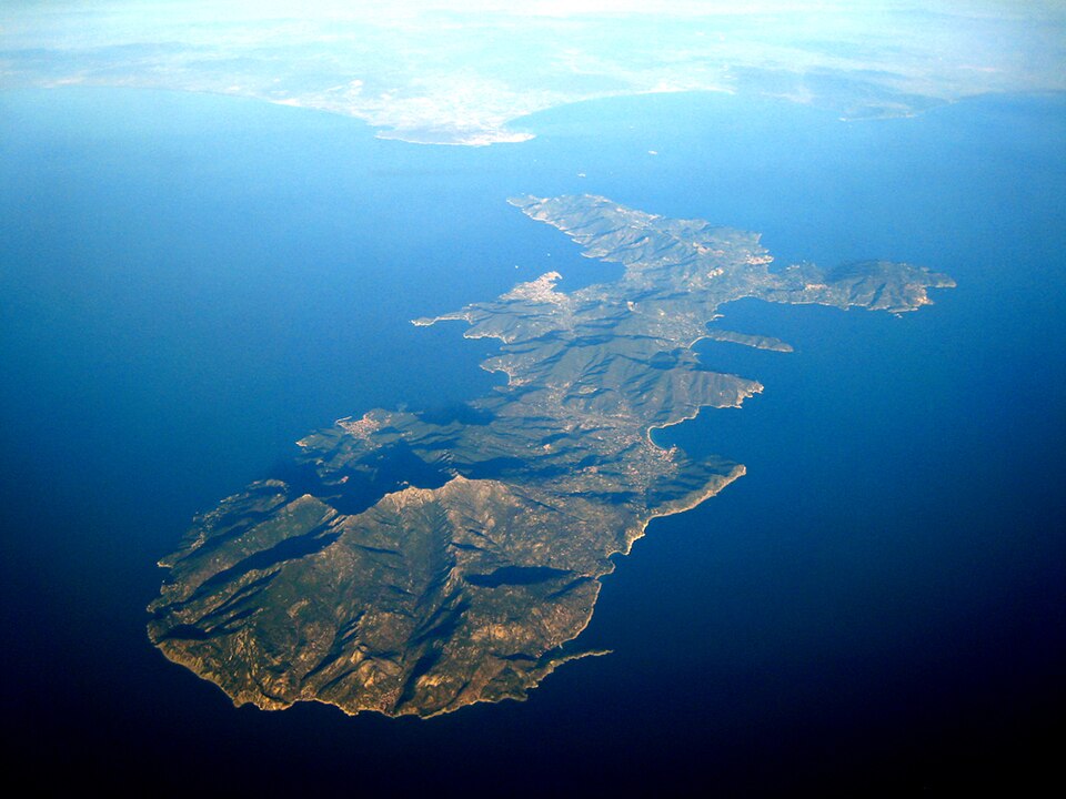 L’isola della porta accanto è l’Elba, anche Giani a Portoferraio ...