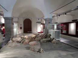 Livorno, Monica Barni visita i Bottini dell'Olio e la mostra sulle foto recuperate di Dainelli