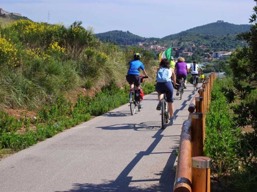 Ciclovia Tirrenica, via alla fase operativa del tratto al confine fr...