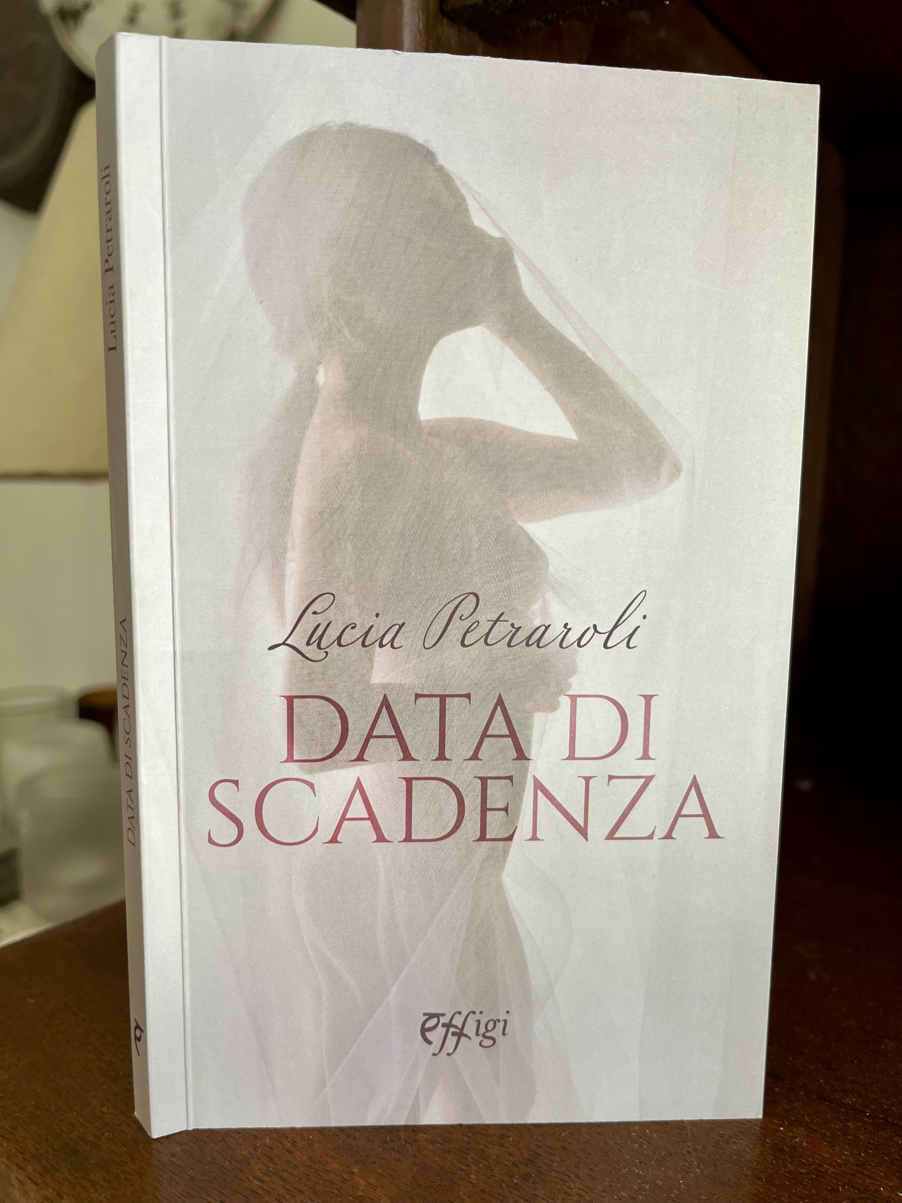 Data di scadenza, il libro di Lucia Petraroli l’otto aprile  a palazzo Strozzi Sacrati