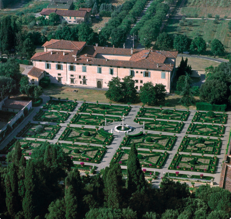 Fiori Musicali nel giardino della Villa di Castello
