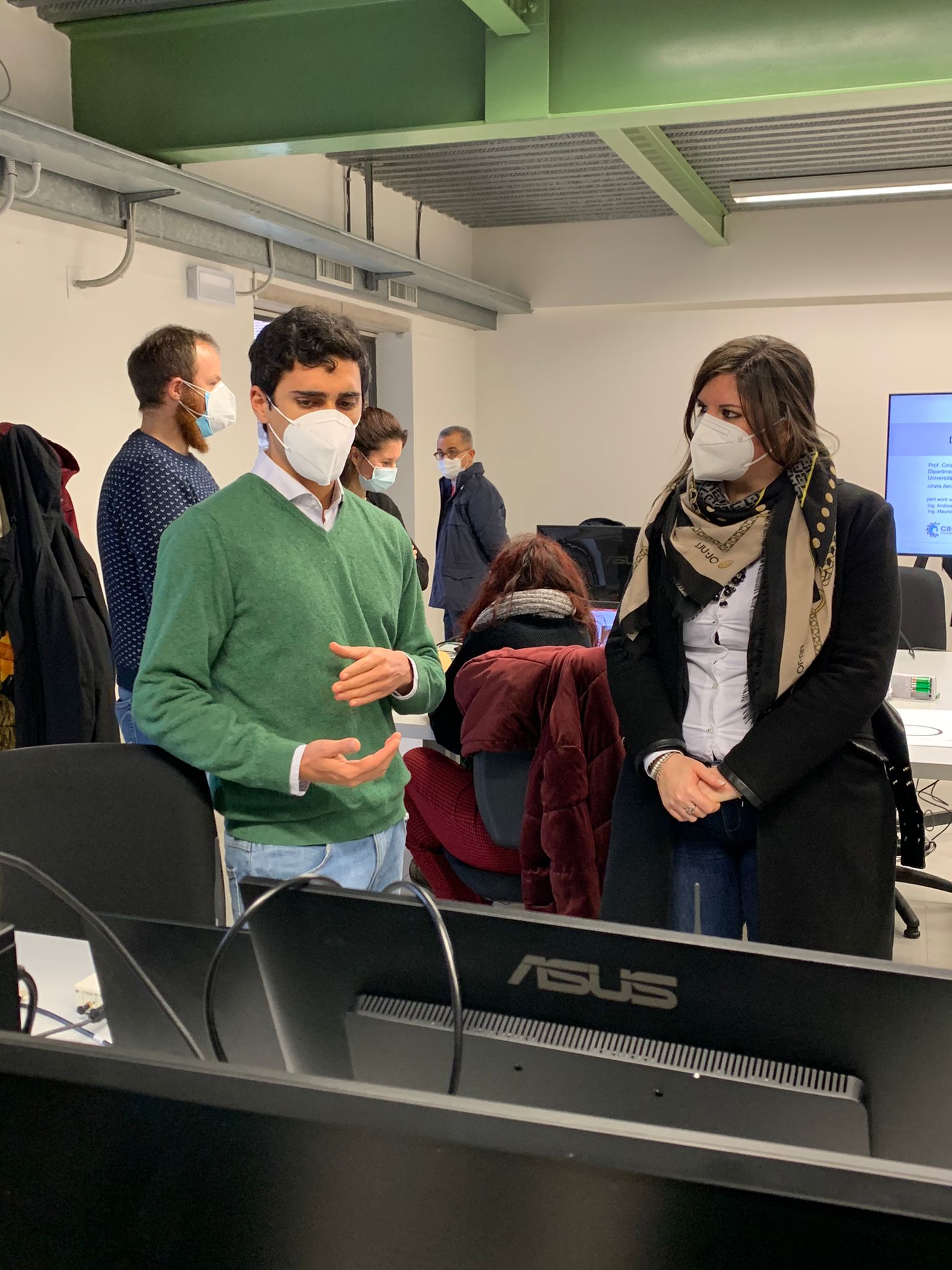 Nardini visita i CrossLab del Polo di Navacchio: