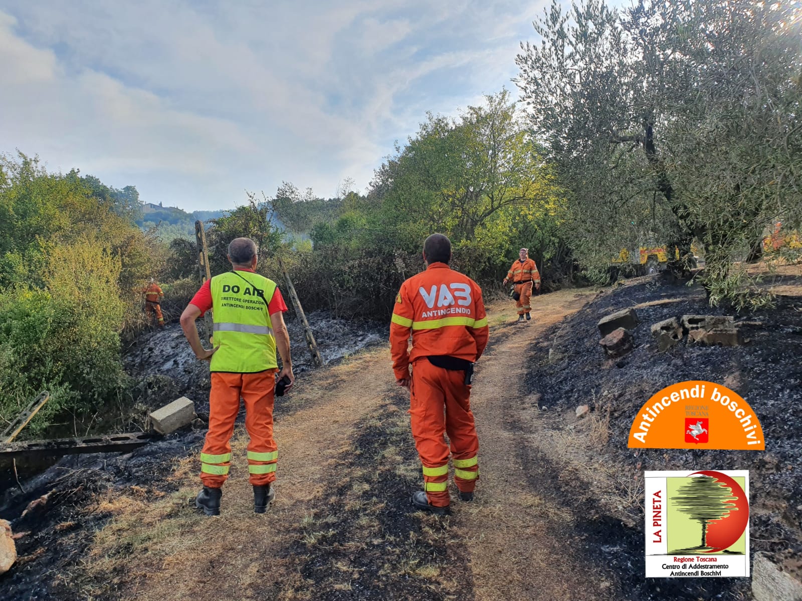 In fase di  bonifica l'incendio a Il Colle nel comune di Quarrata (PT)