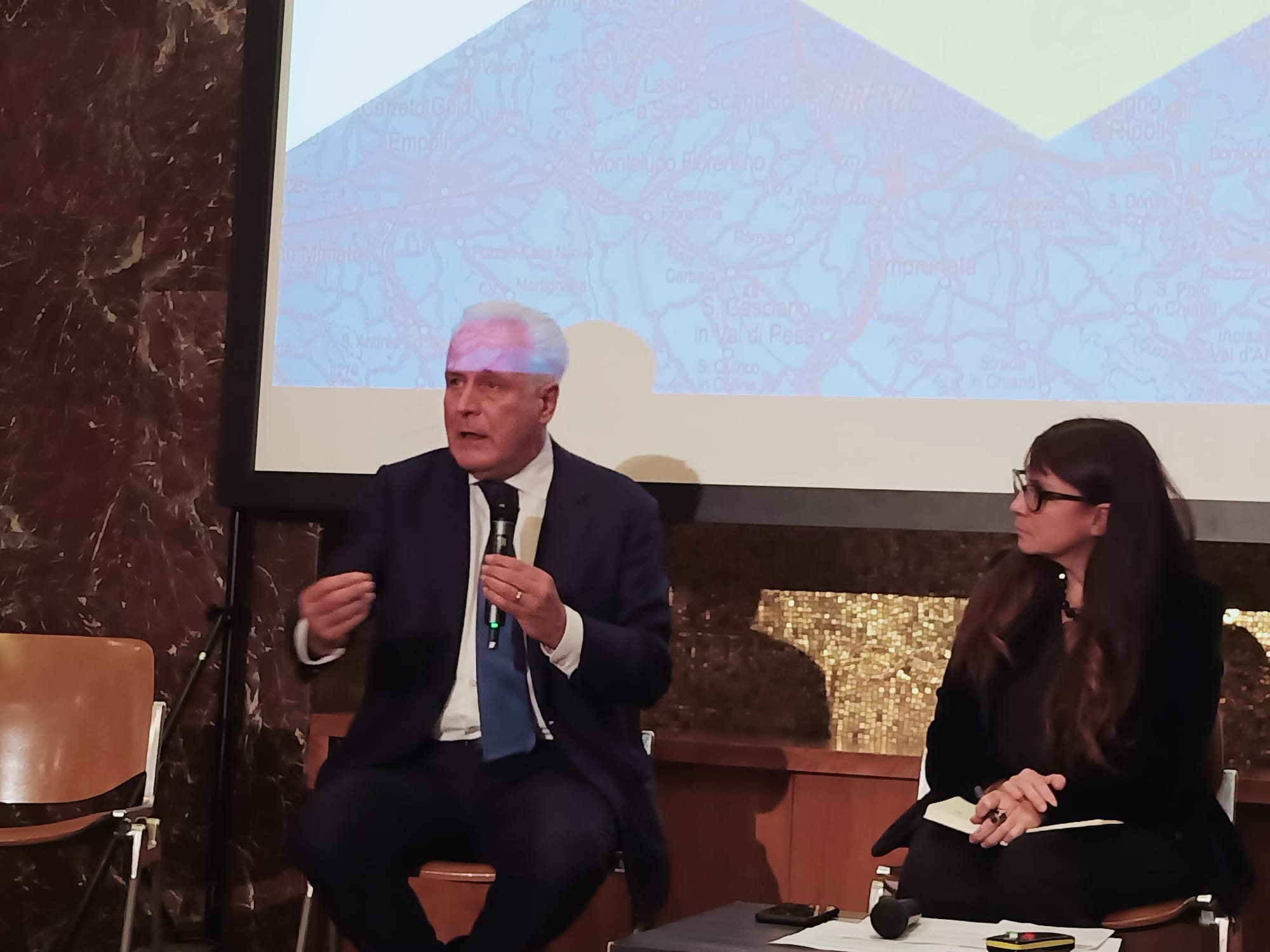 Giani al convegno degli architetti: da oggi on line anche i progetti finanziati per Comune
