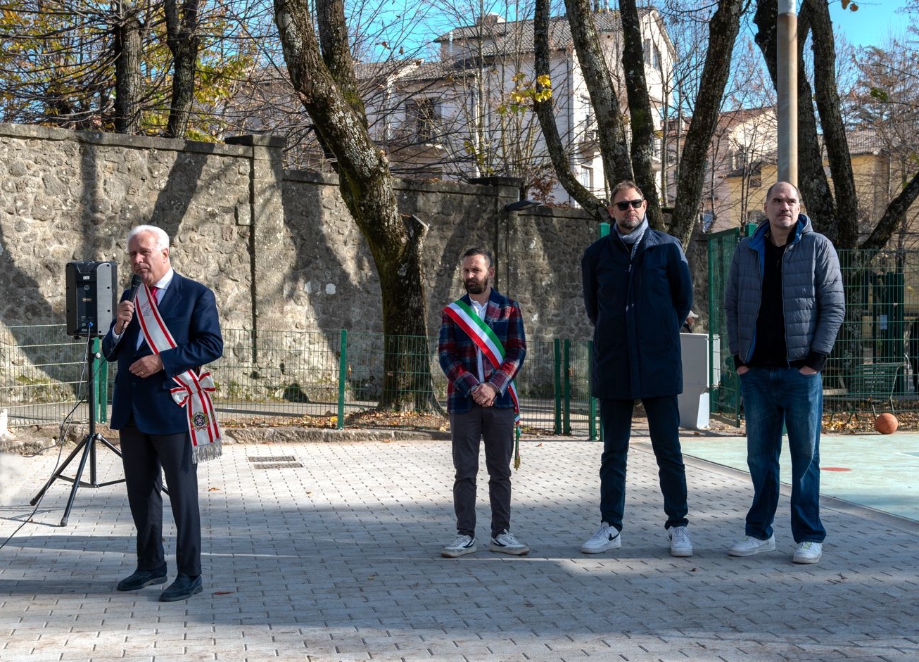 Giani a inaugurazione nuovo campo da basket di Abbadia San Salvatore (Si)