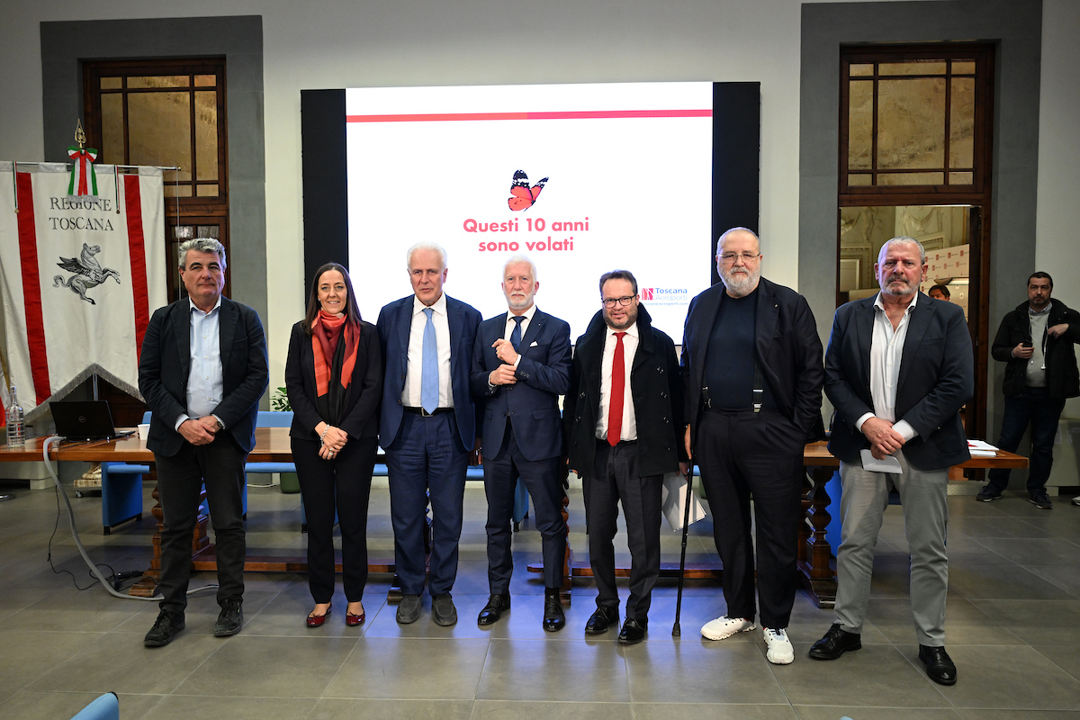 Aeroporti, presentata la stagione estiva degli scali di Firenze e Pisa
