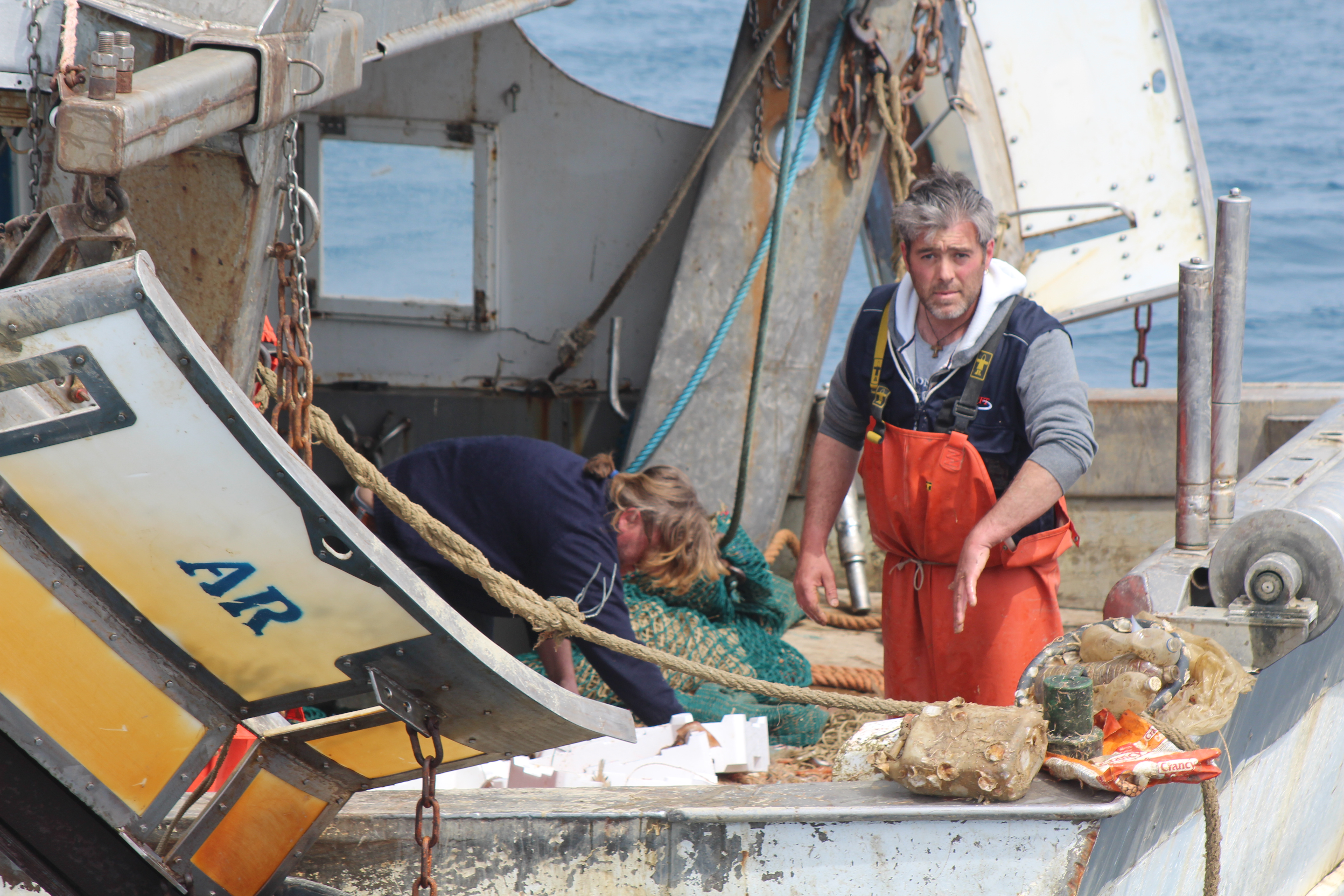 Da Europa un aiuto ai pescatori spazzini. Emendamento a direttiva Ue per recepire il progetto Arcipelago Pulito