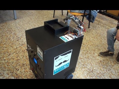 L'assessore Grieco incontra a Bibbiena gli studenti che hanno progettato il robot maggiordomo