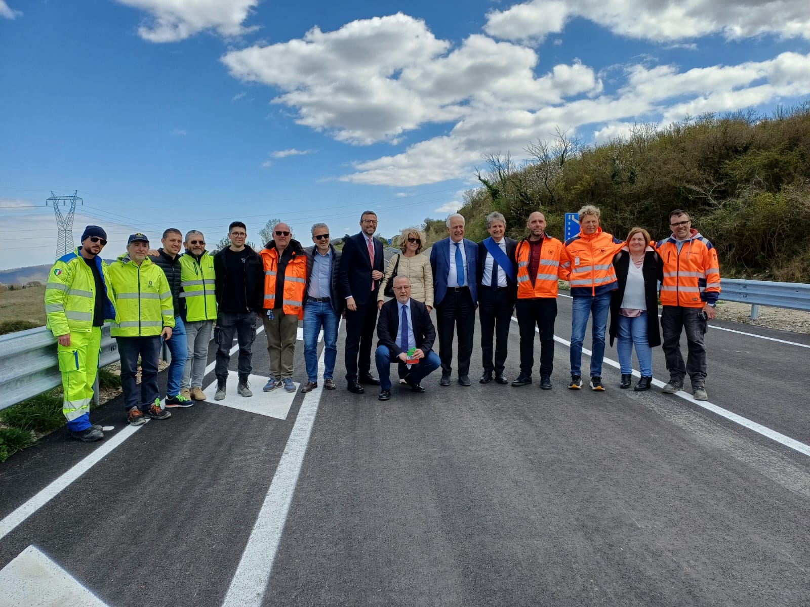 Inaugurata la variante di Castelnuovo Val di Cecina, la soddisfazione di Giani e Baccelli