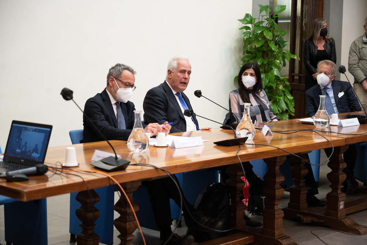 Comunità energetiche, la Toscana avvia il processo verso l’autosufficienza