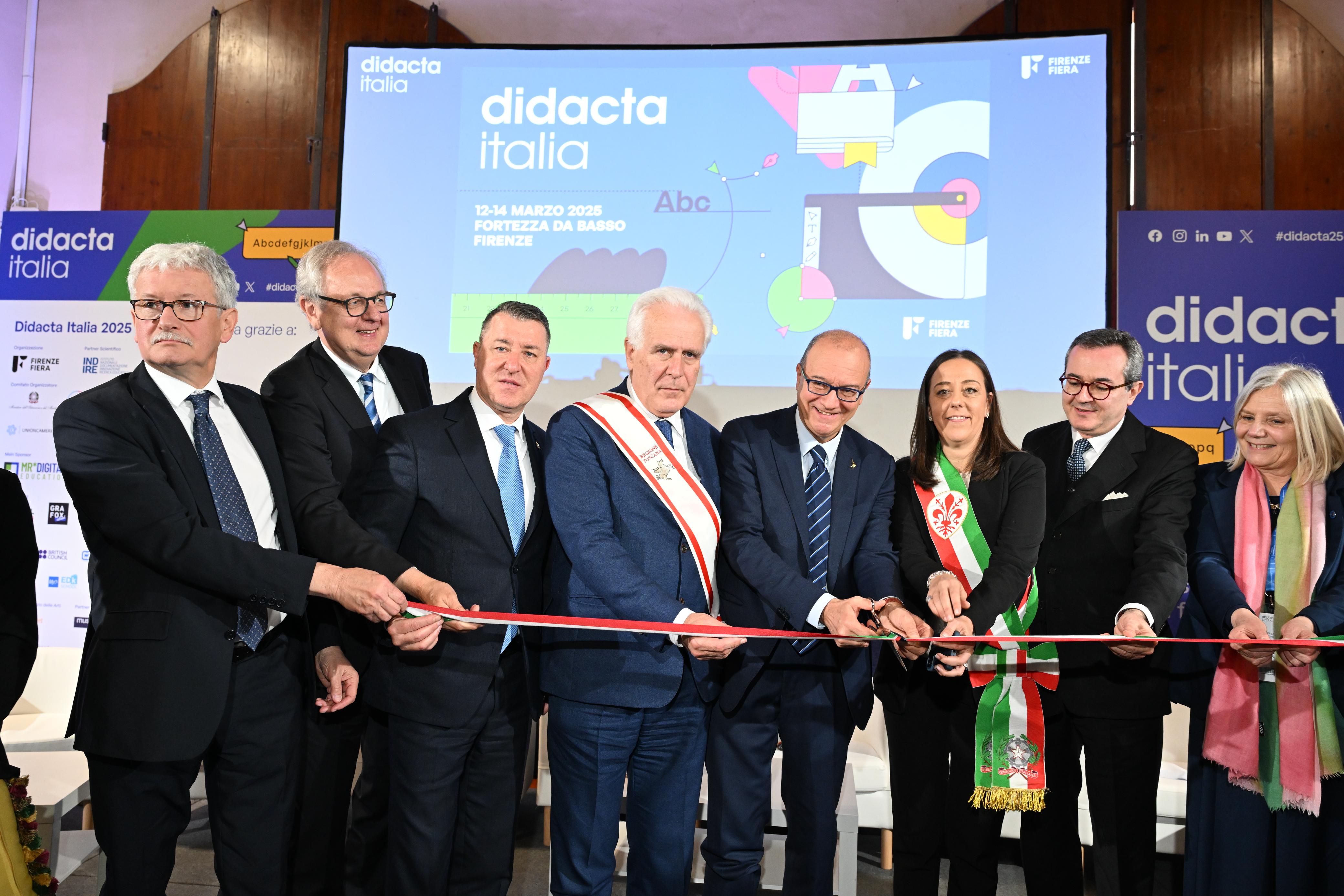 Al via Didacta, Giani: “Tema della scuola centrale, da sostenere con forza”