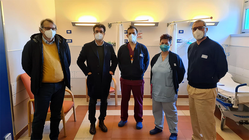 Somministrate le prime 50 seconde dosi di vaccino anti-Covid all'Aou Senese