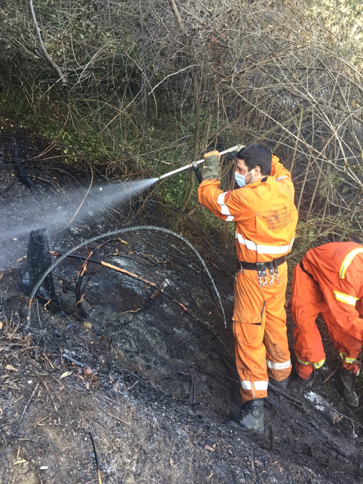 Rischio incendi, prorogato al 15 settembre il divieto assoluto di abbruciamenti