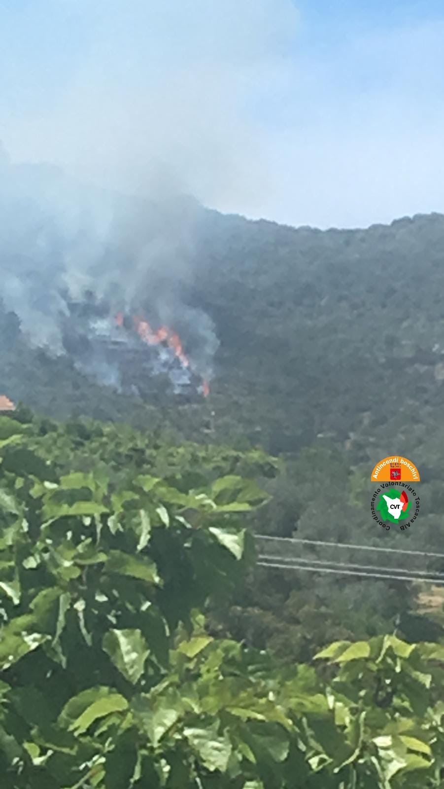 Incendio Argentario, fiamme in fase di contenimento