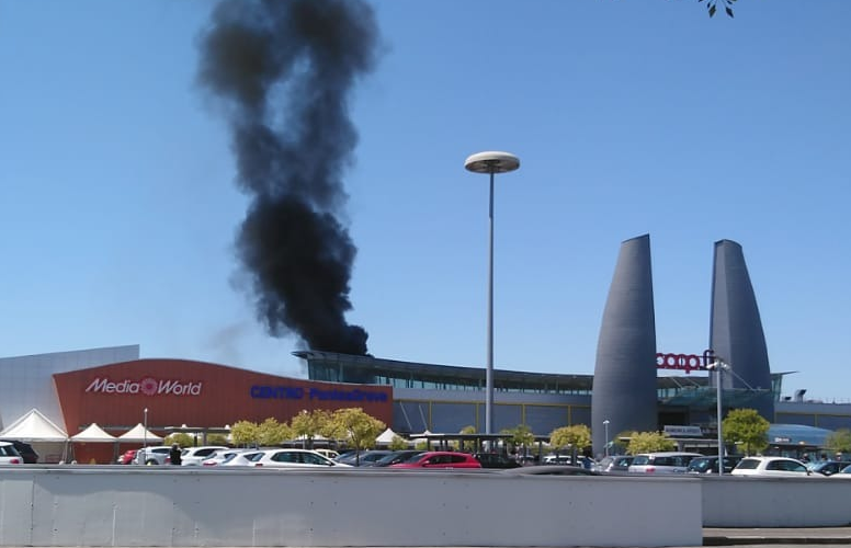 Incendio centro commerciale Ponte a Greve, Mediaworld attiva cassa integrazione