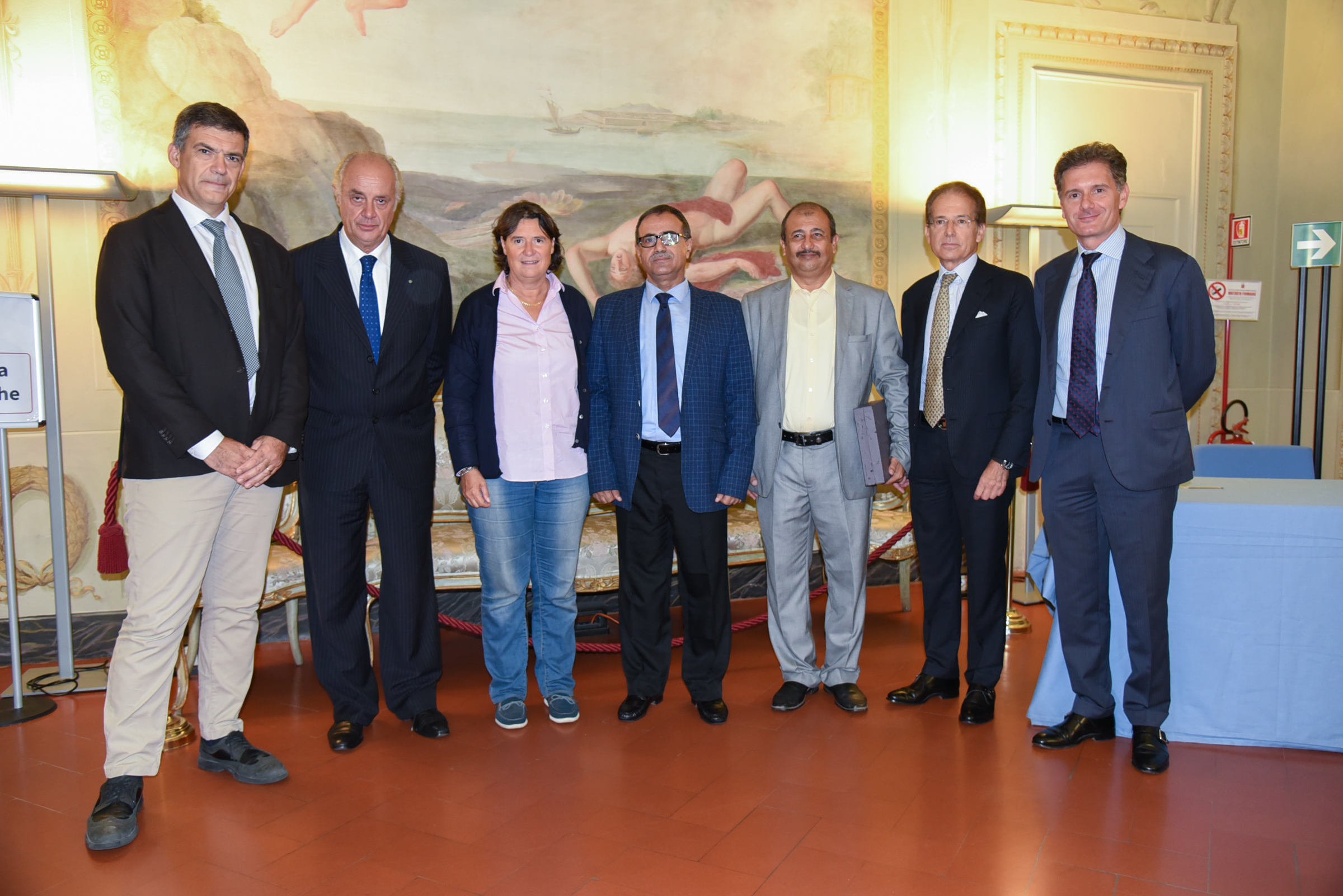 Cooperazione sanitaria Toscana-Yemen, consegnati due defibrillatori
