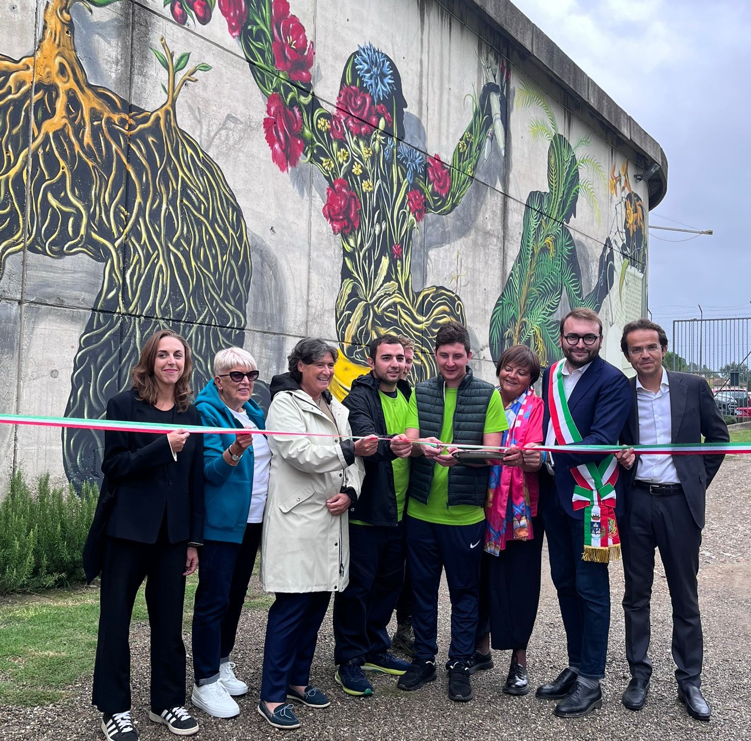 Empoli, street art sul muro della Rems. Saccardi: