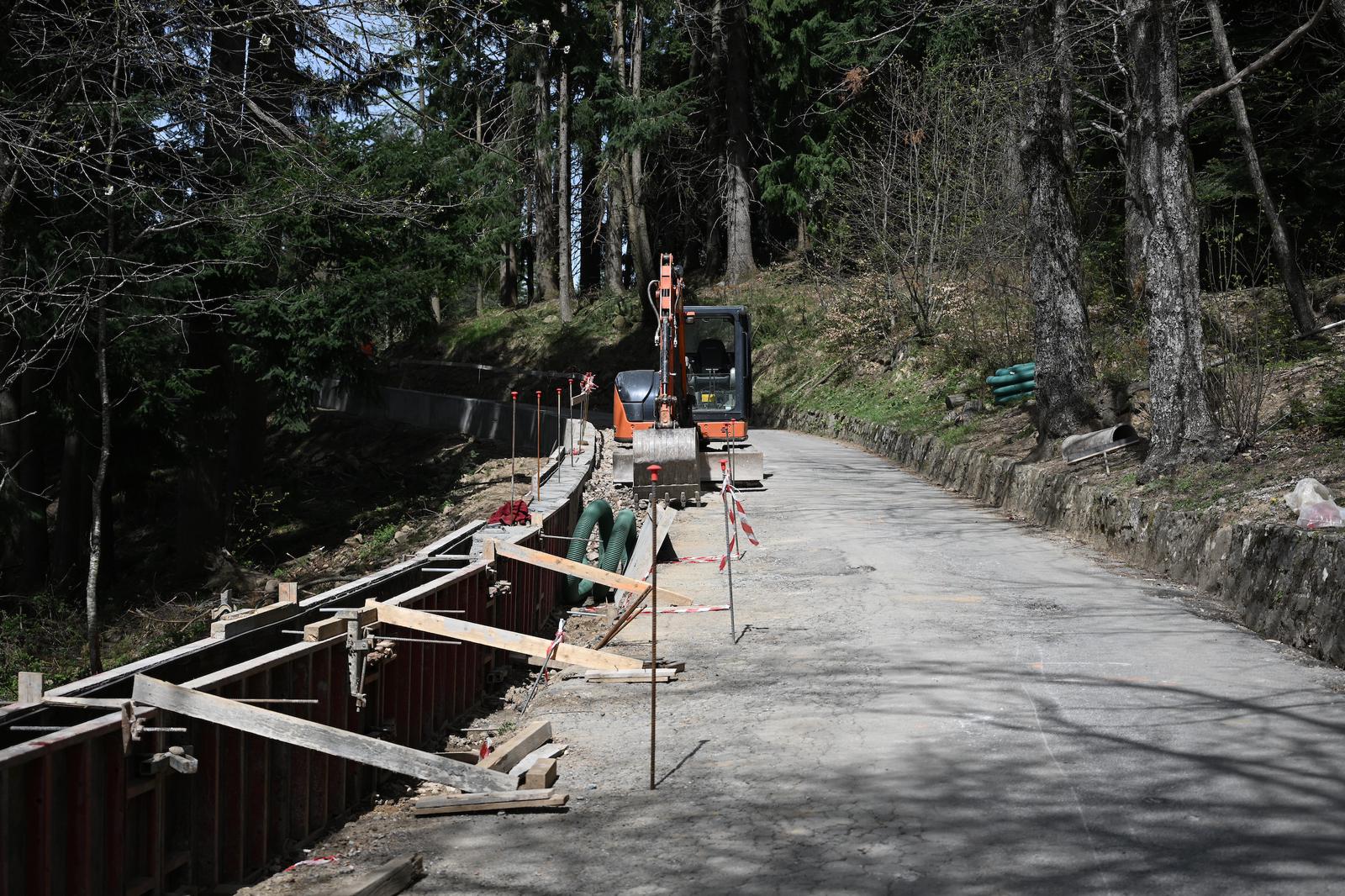 Viabilità in Garfagnana, sopralluogo della Regione sulla strada dell’Orecchiella