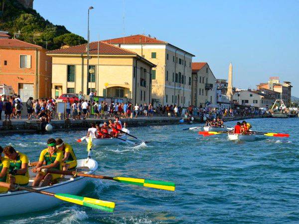 Palio marinaro Castiglione della Pescaia: presentazione a Palazzo Strozzi Sacrati