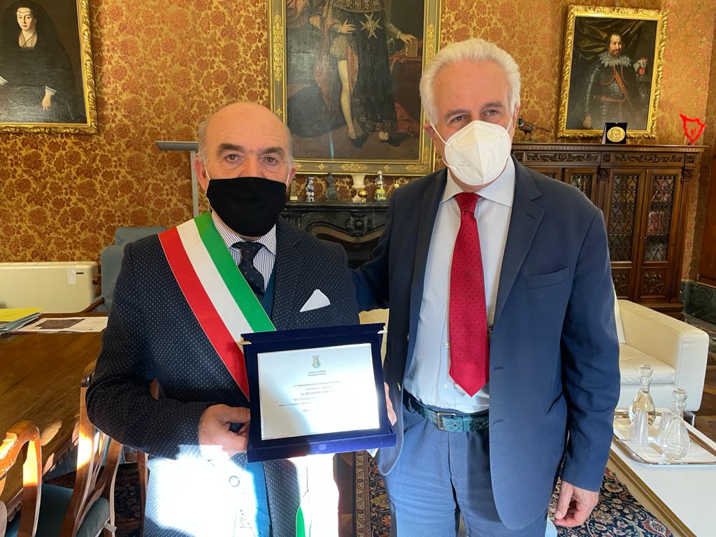Sestino da 500 anni in Toscana, il presidente Giani incontra il sindaco Dori