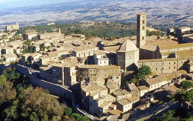 Capitale cultura 2022, Volterra unica candidata toscana: soddisfazione di Giani e Nardini