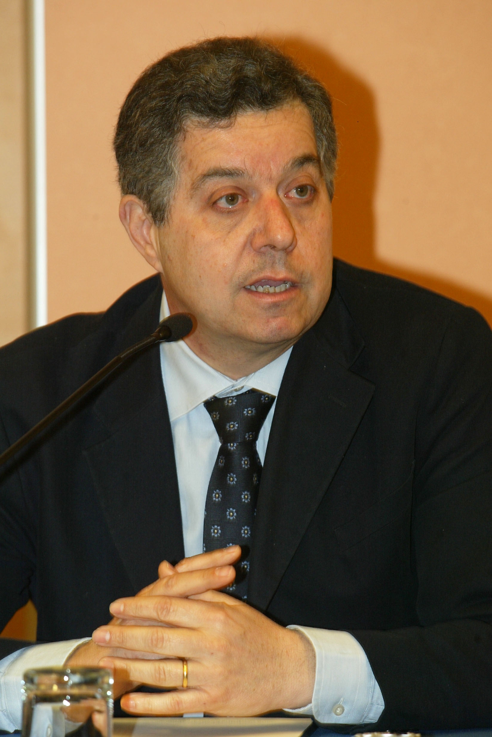 Ogm: presto la nuova legge. Salvadori: 'Porteremo anche la Ue ...