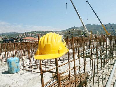 Sicurezza del lavoro in edilizia, ok definitivo a Regolamento per interventi di copertura