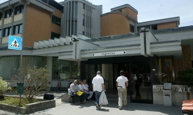 Rossi scrive a 800 cittadini: 'Consideriamo l'ospedale di Pescia strategico'