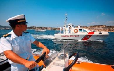 Fusti inquinanti in mare: la Regione chiede tempi stretti