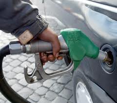 Pompe di benzina, firma l'intesa anche Federdistribuzione
