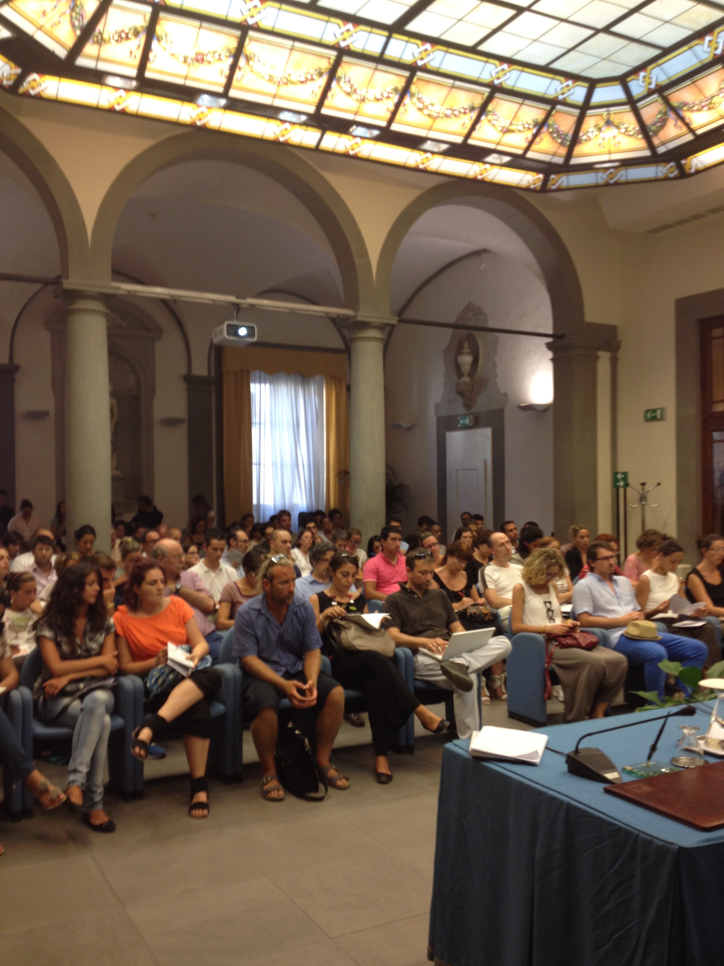 Tanti giovani alla presentazione di un bando per le imprese under 40 in turismo e commercio