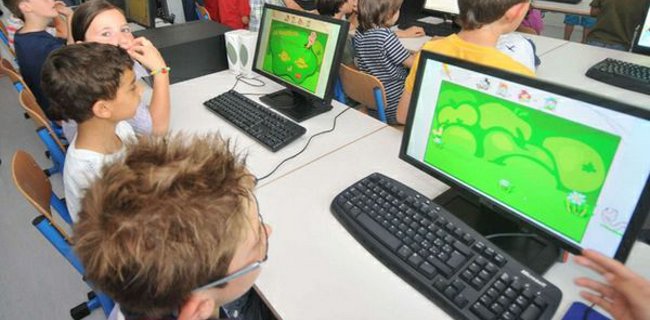2,5 milioni per una scuola che 'dia del tu' alle tecnologie