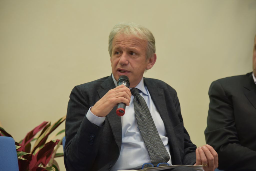 Agricoltura, Remaschi ai giovani: