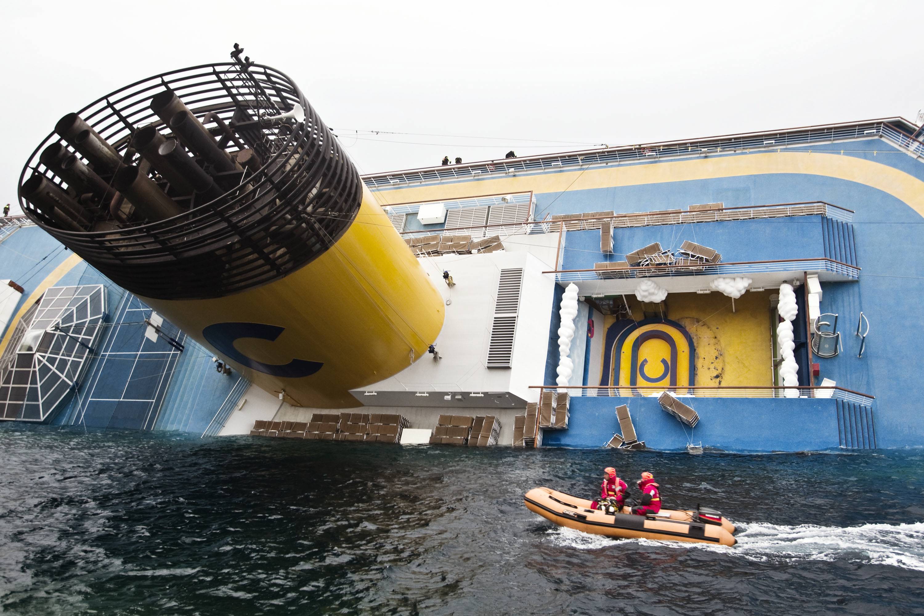 Rossi sulla Costa Concordia: 'Fiducia in Clini, ma comincio a essere inquieto'