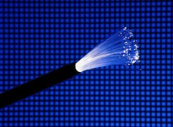 Banda ultra larga e internet a 100 Mbps, convenzione per garantire tempi e permessi rapidi