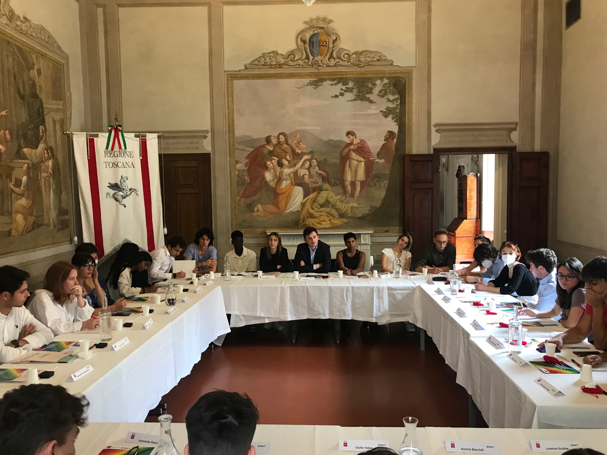 Giovanisì, nasce task force di ‘Siete Presente’. Dagli studenti una guida su partecipazione