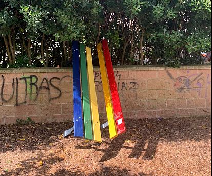 Divelta panchina “arcobaleno”, la condanna di Nardini 