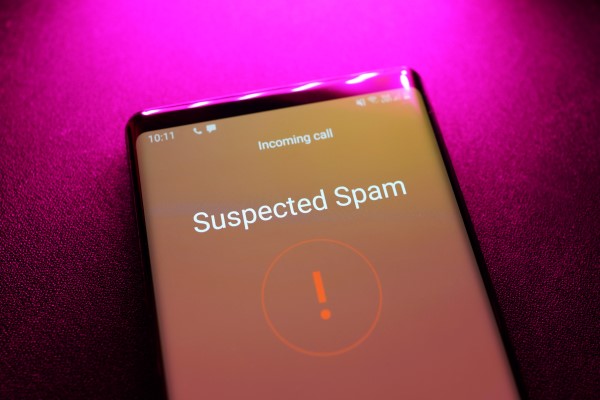 Contratti gas e luce proposti da “operatori regionali”? Attenzione, è una truffa telefonica