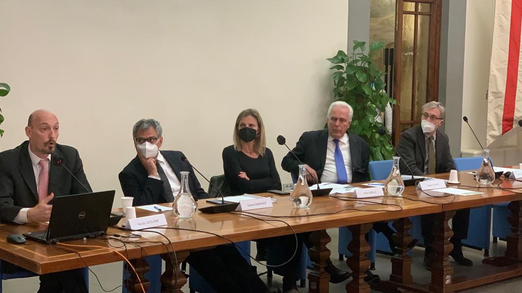 Conflitto in Ucraina, incertezza e caro energia rallentano l’economia toscana