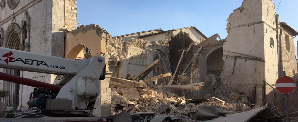 Terremoto, nessun danno in Toscana. Pronte a partire per Umbria unità cinofile