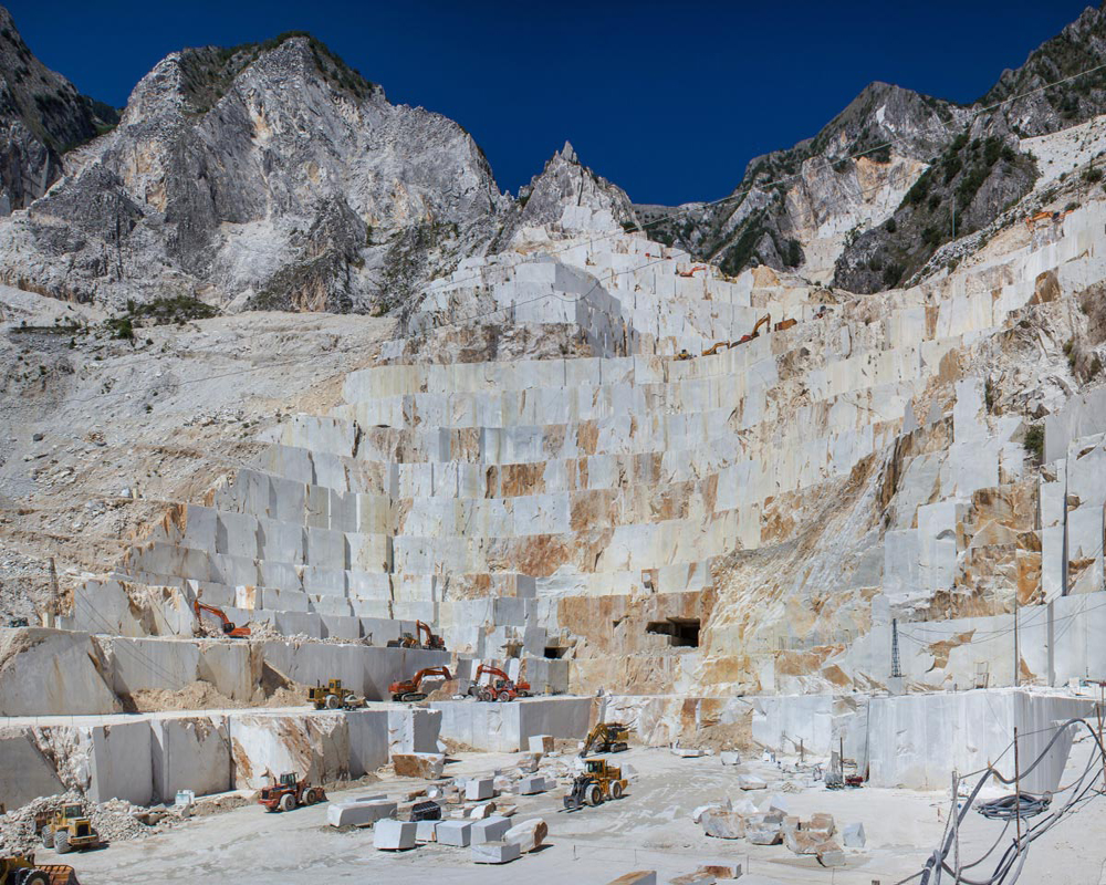 Cave: la Giunta approva le linee guida per le Amministrazioni comunali