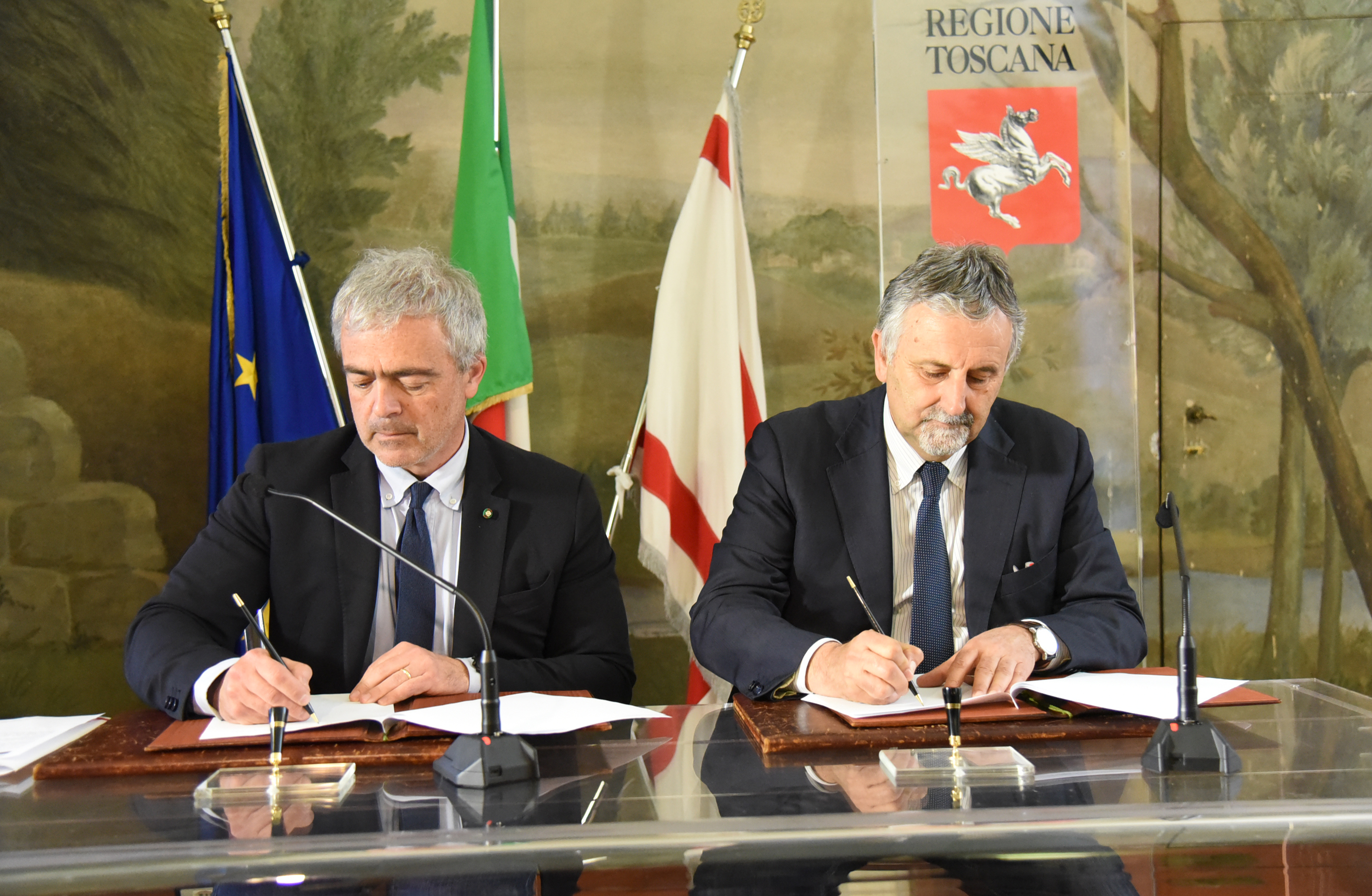Porte vinciane, firmato l'accordo: la gestione torna alla Regione