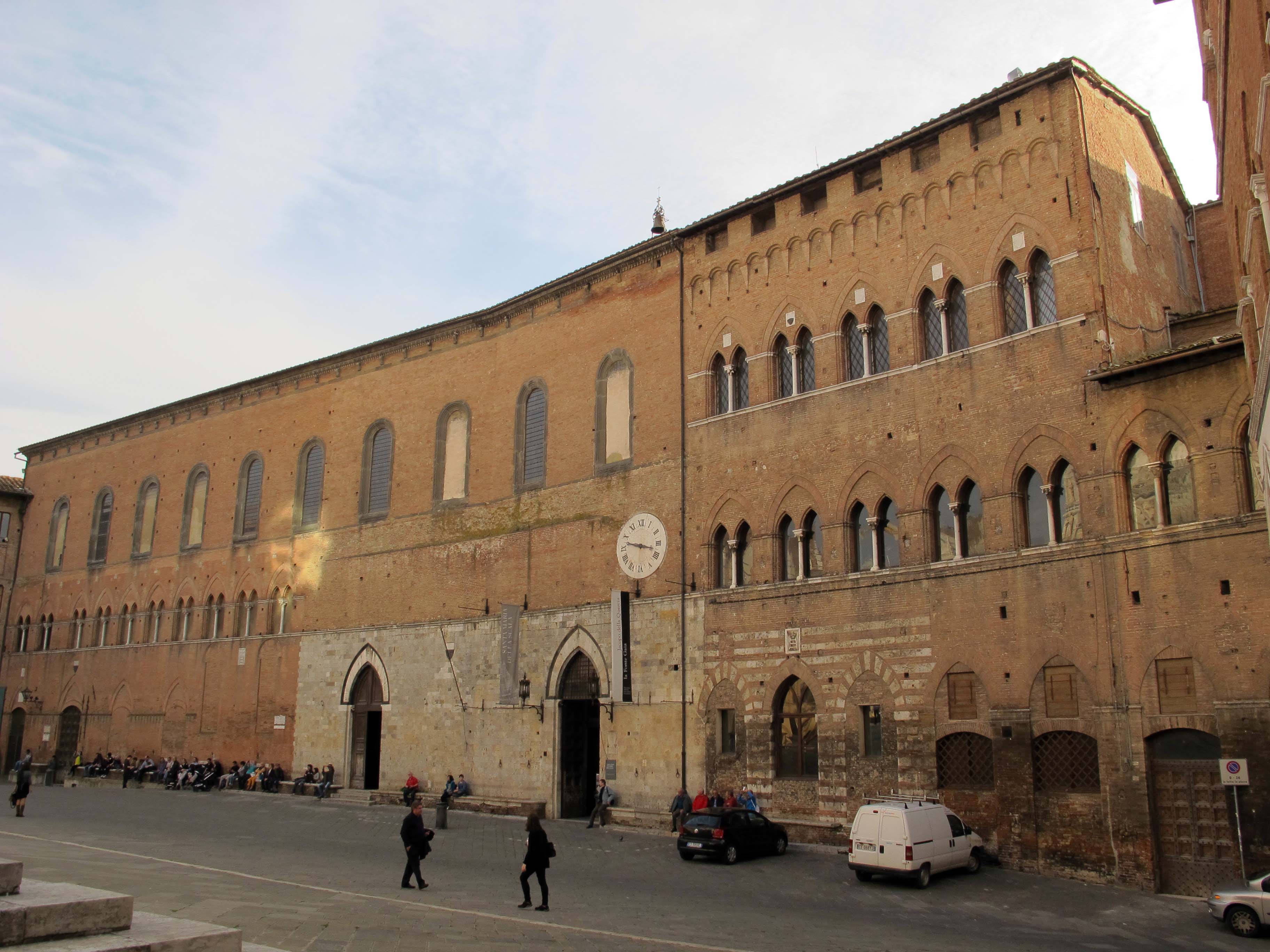 Santa Maria della Scala, Barni: