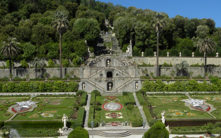 Parco Policentrico di Pinocchio, Barni:
