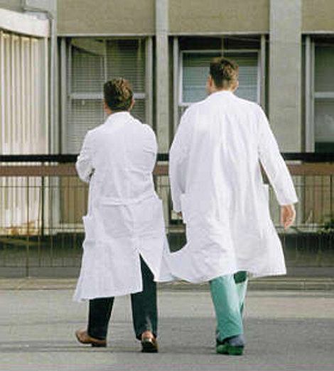 Coronavirus, alloggi per medici, infermieri e sanitari in prima linea contro il virus