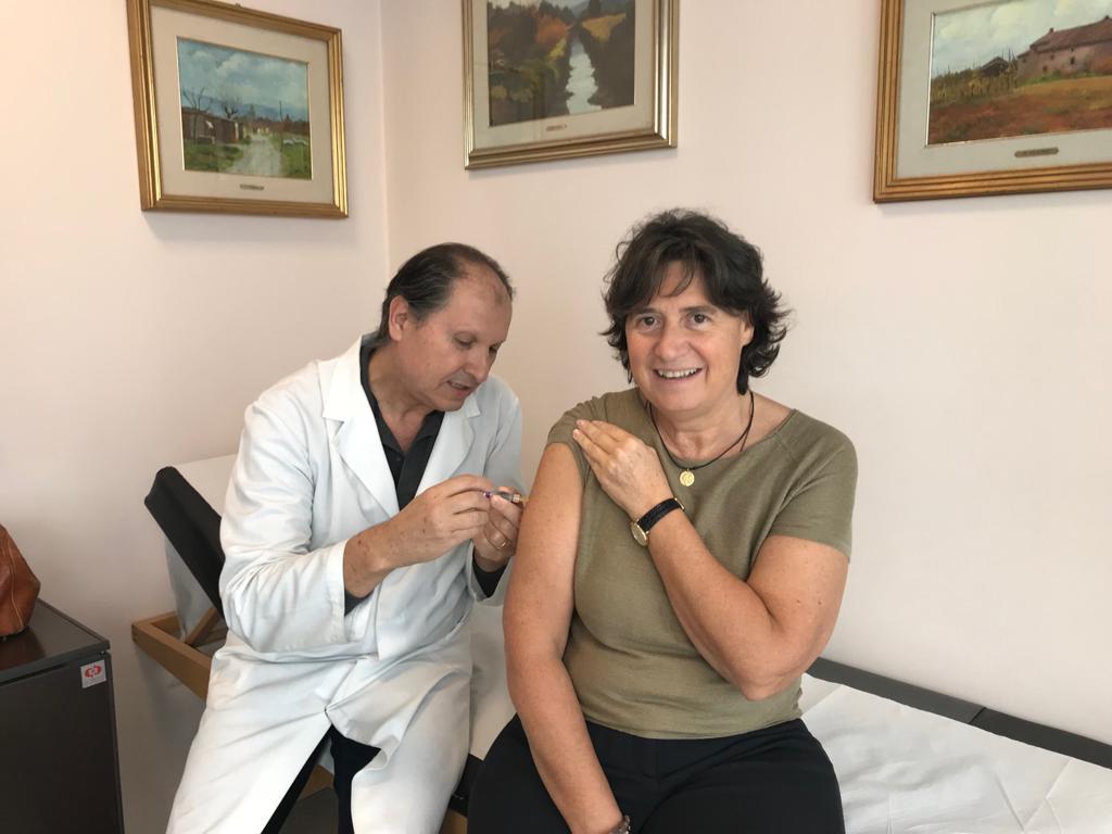 Influenza, Stefania Saccardi si è vaccinata e invita i toscani a imitarla