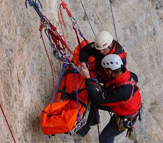 La Regione rinnova la convenzione con il Soccorso alpino